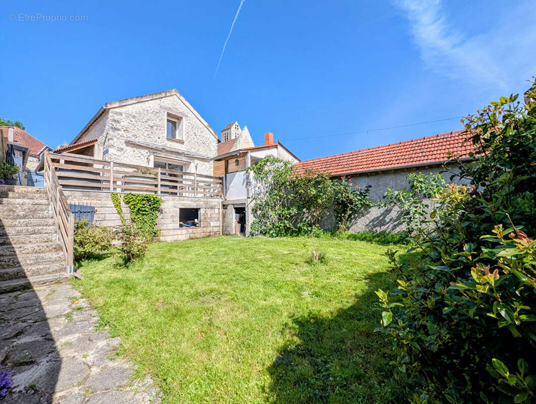 Maison à MILLY-LA-FORET