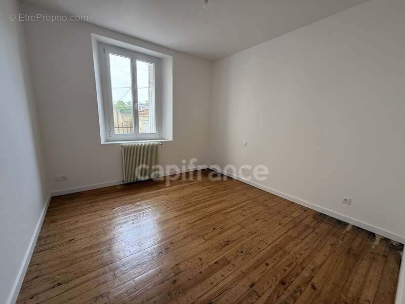 Appartement à LOURDES