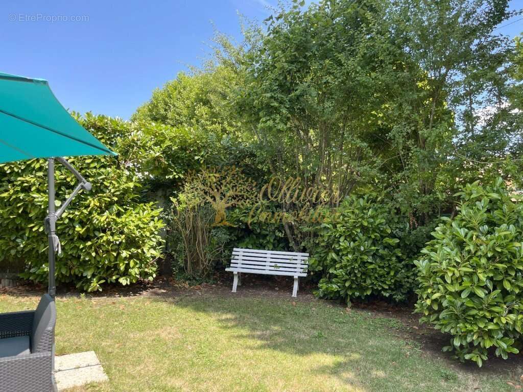 Maison à PONTAULT-COMBAULT