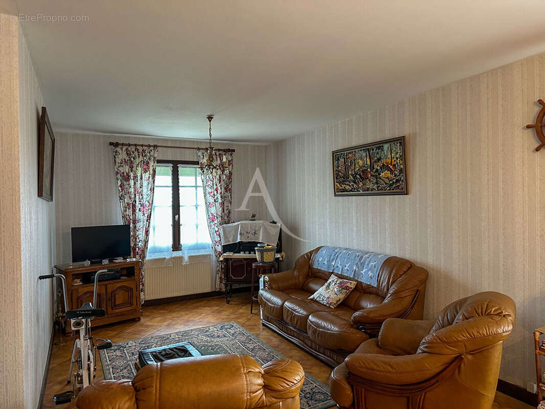 Maison à DOUE-LA-FONTAINE