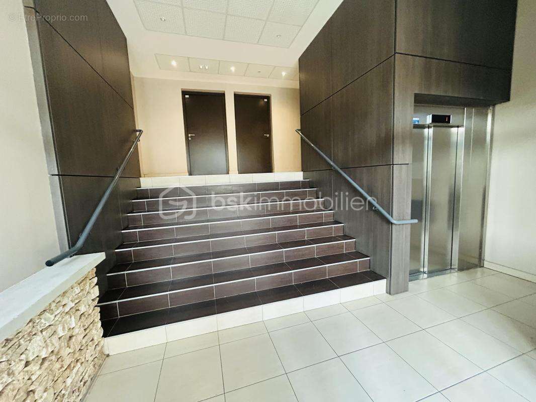 Appartement à NIMES