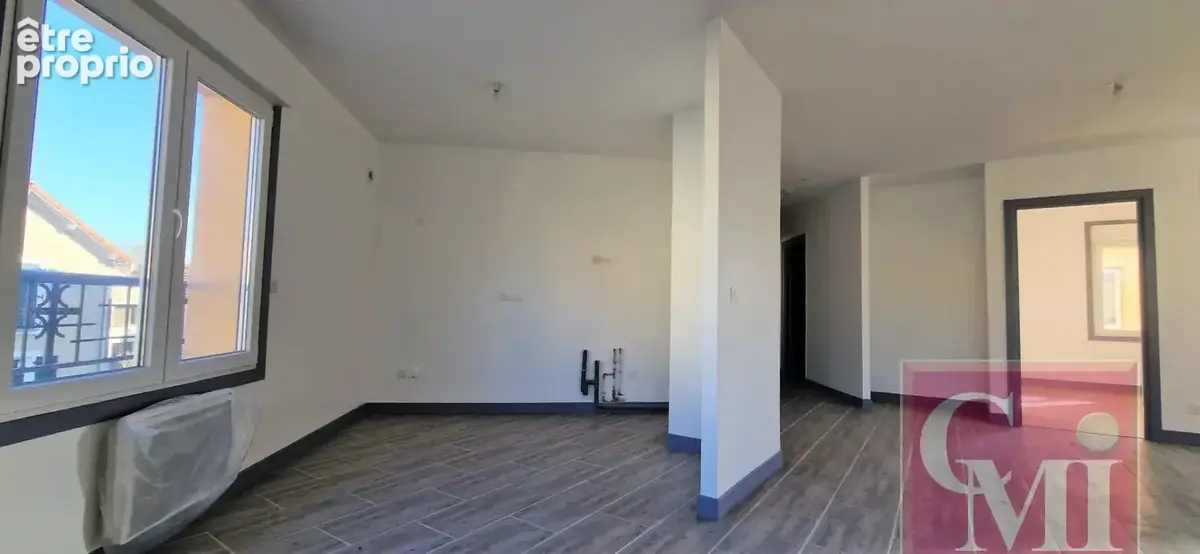Appartement neuf avec terrasse en centre ville ! - photo 2