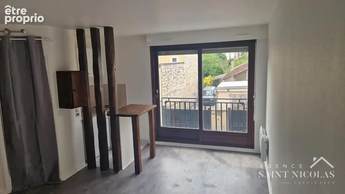 Appartement à LES MUREAUX