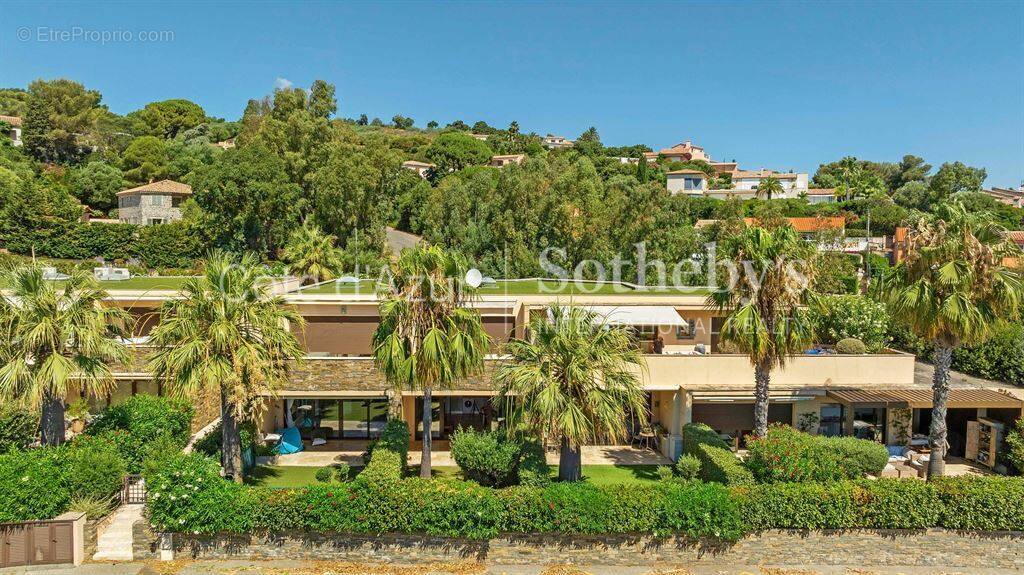 Appartement à LES ISSAMBRES