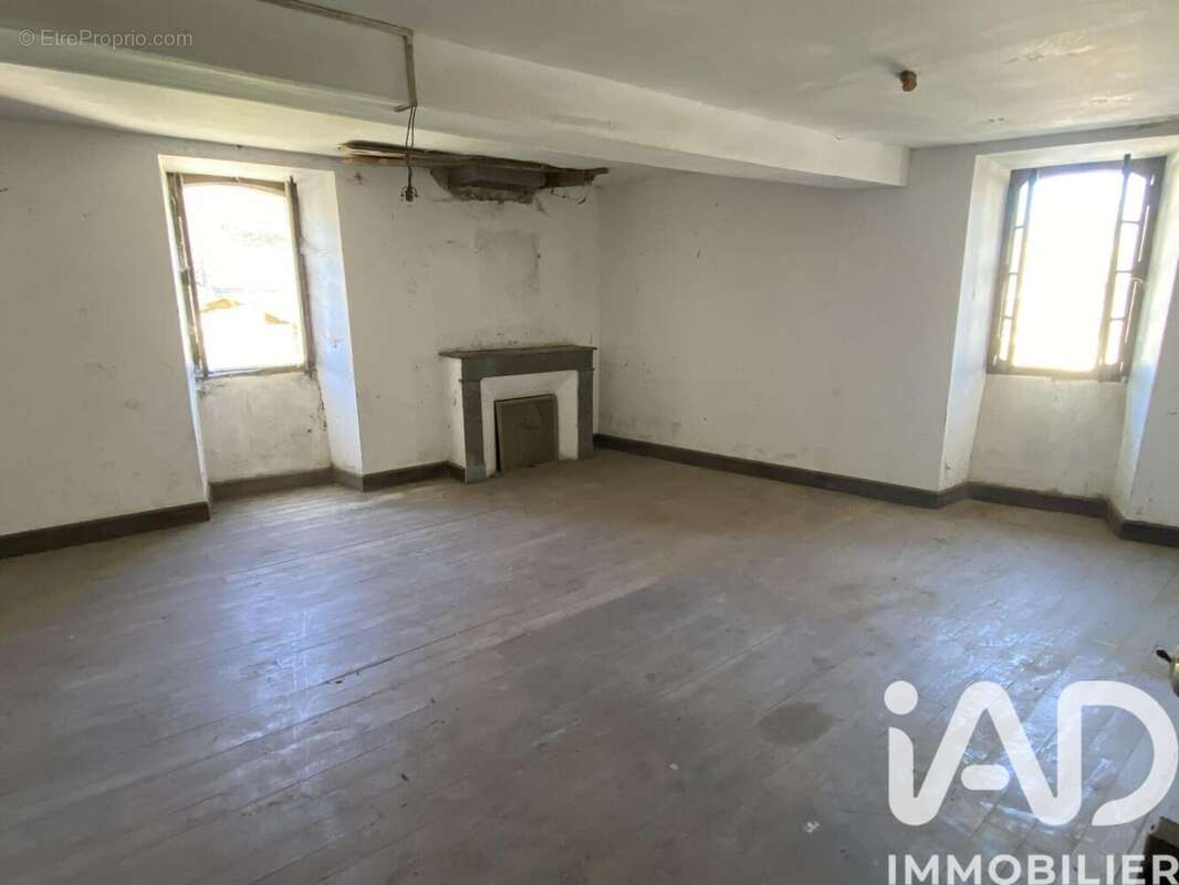 Maison 168 m² à Asasp-Arros  - photo 4