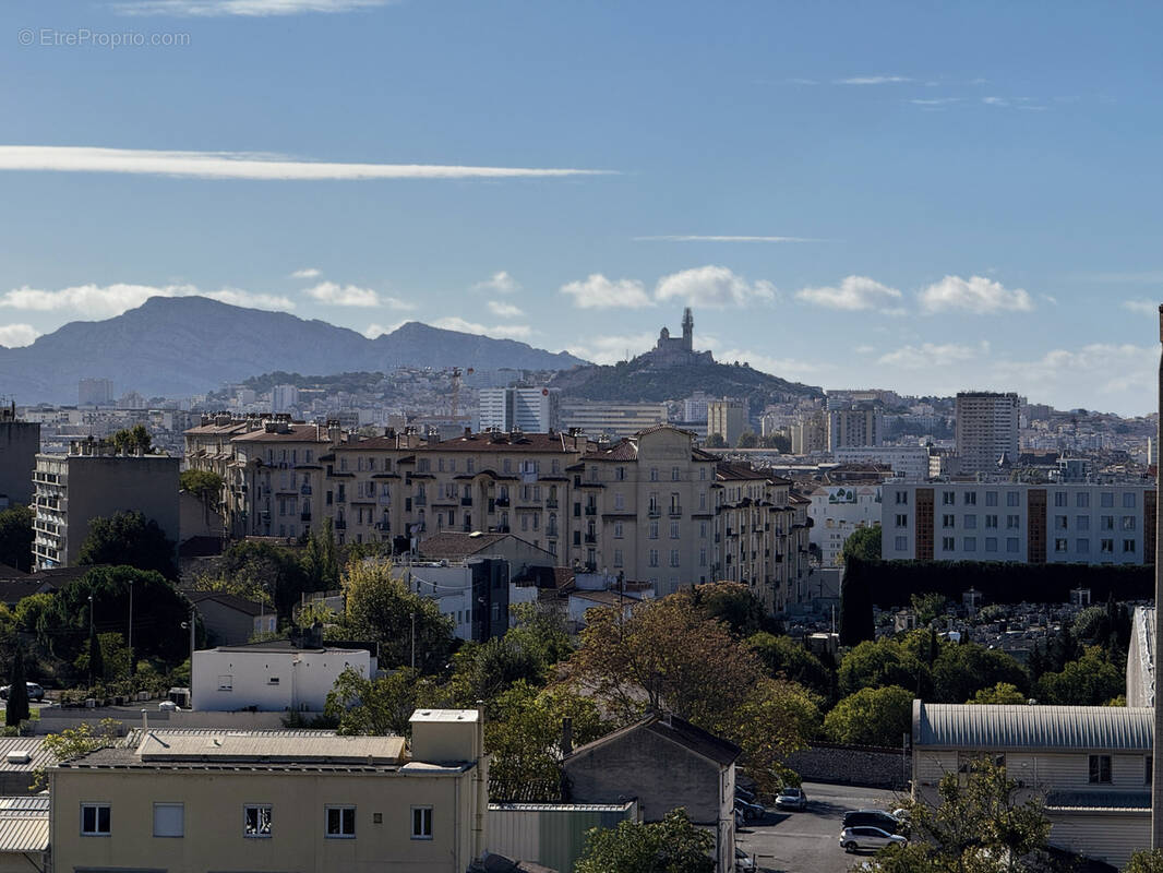 Appartement à MARSEILLE-14E