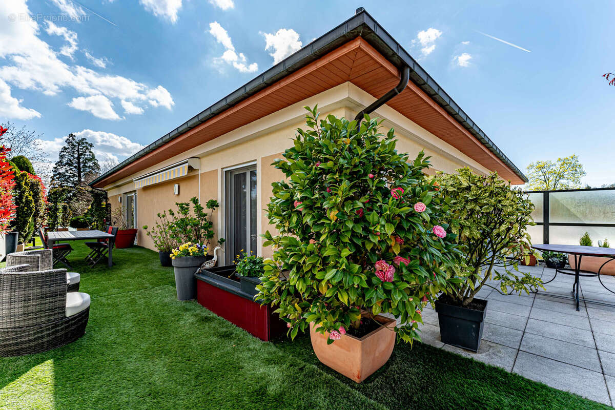 Appartement à TASSIN-LA-DEMI-LUNE