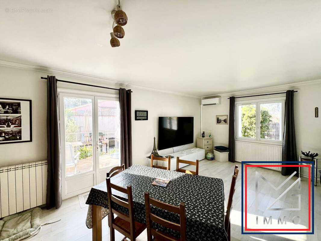 Maison à SIX-FOURS-LES-PLAGES