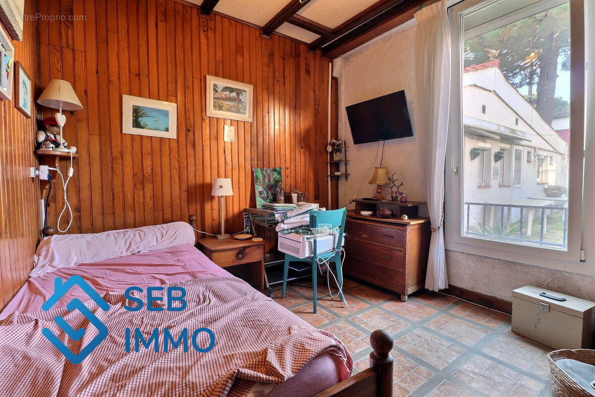 Villa indépendante de 130 m2 avec studio à 50 m de la plage à Argelès sur mer - photo 7