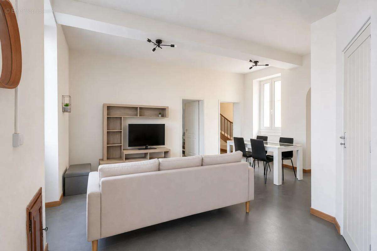 Maison à ARTHES