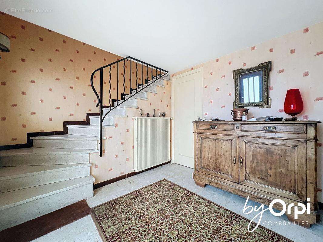 Maison à SAINT-ELOY-LES-MINES