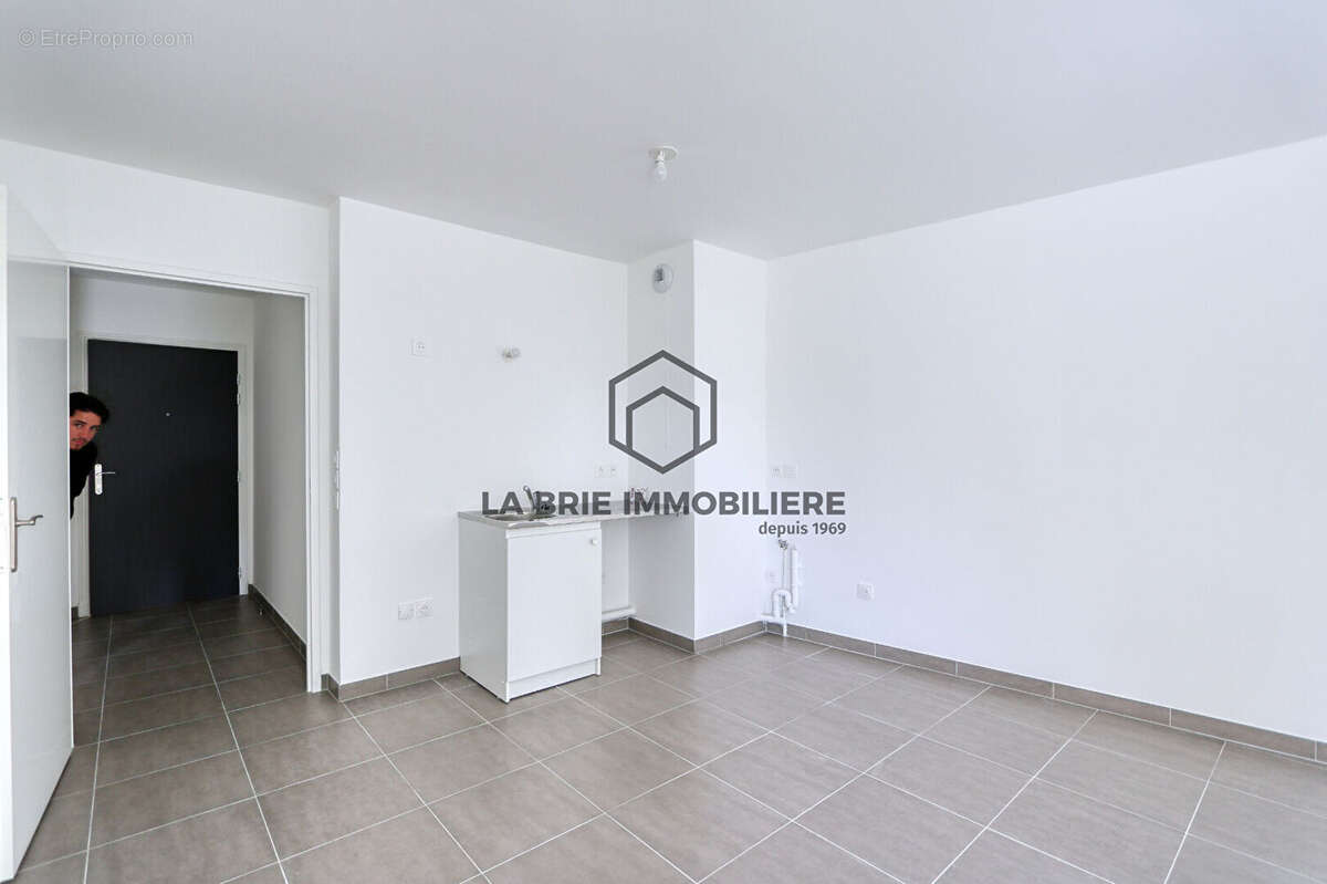 Appartement à CHENNEVIERES-SUR-MARNE