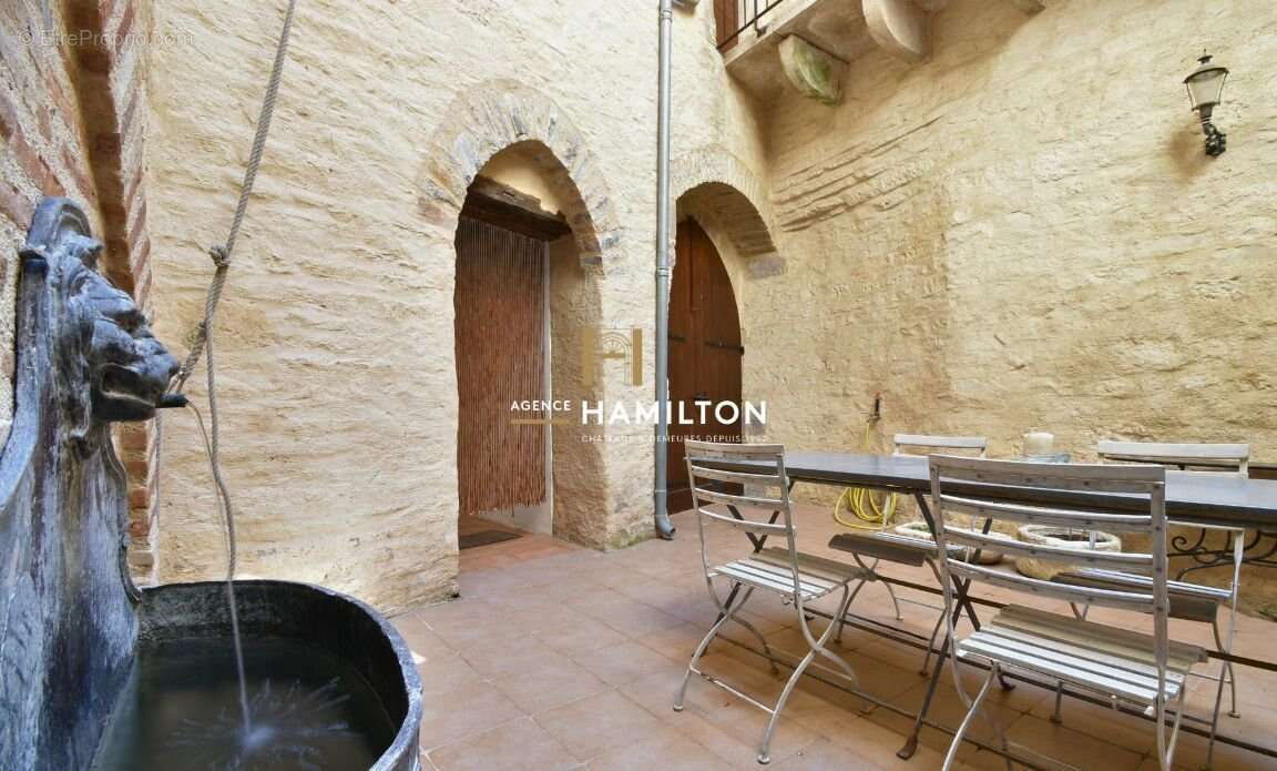 Maison à CORDES-SUR-CIEL