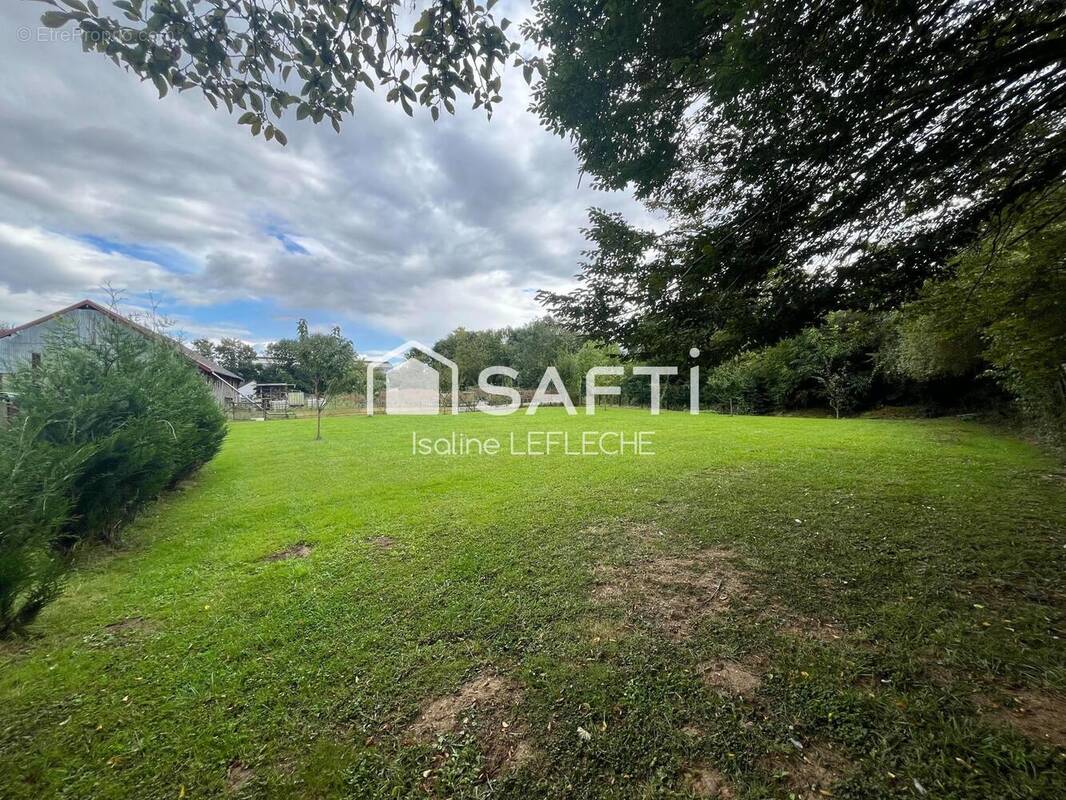 Photo 1 - Terrain à BIACHES