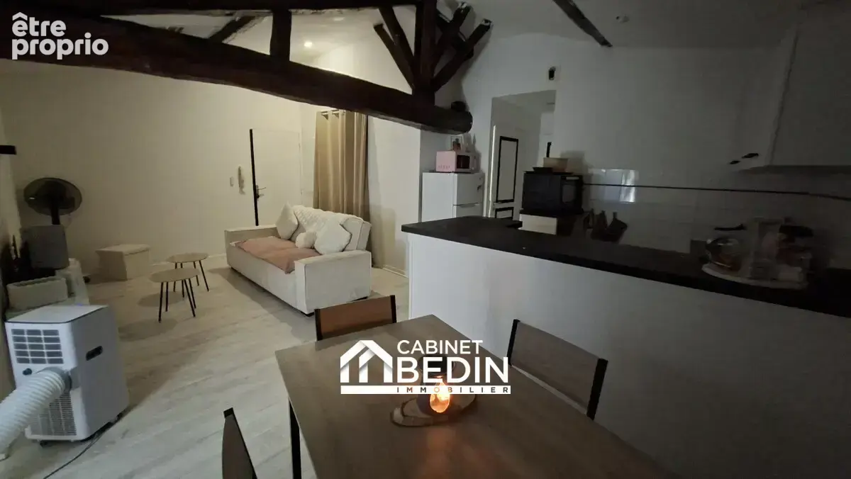 Appartement 359 m² à Saint-Andre-De-Cubzac  - photo 4