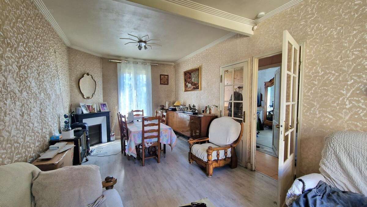 Maison à NEUILLY-SUR-MARNE