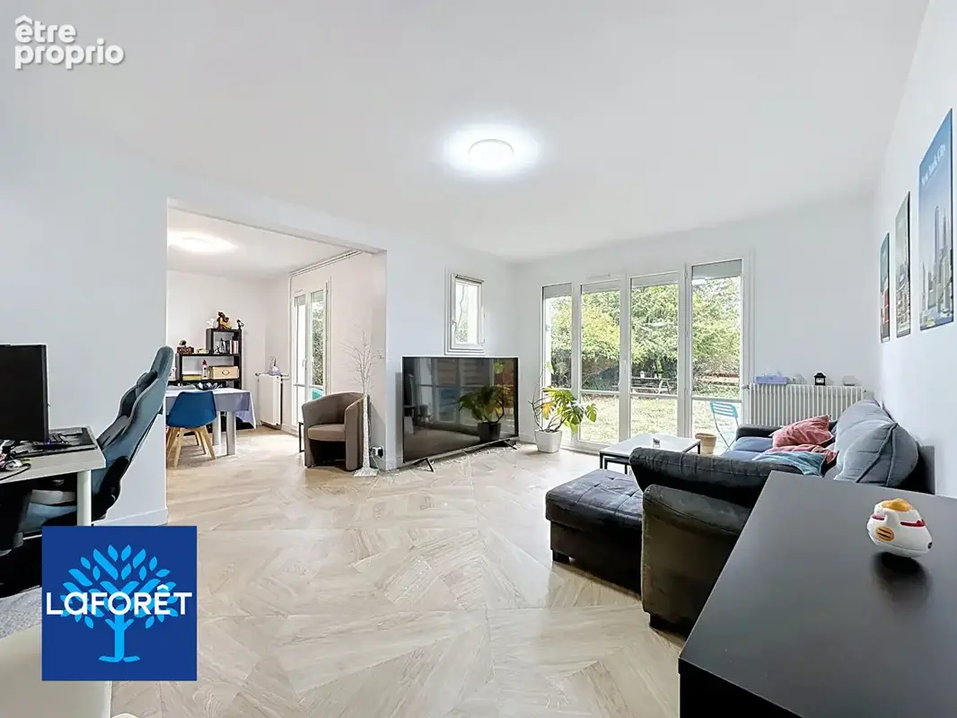 Maison Evry Courcouronnes 5 pièces 97.72m² + Terrain de 200m² + 2 parkings - photo 3