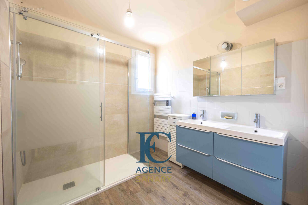 Appartement à SANARY-SUR-MER