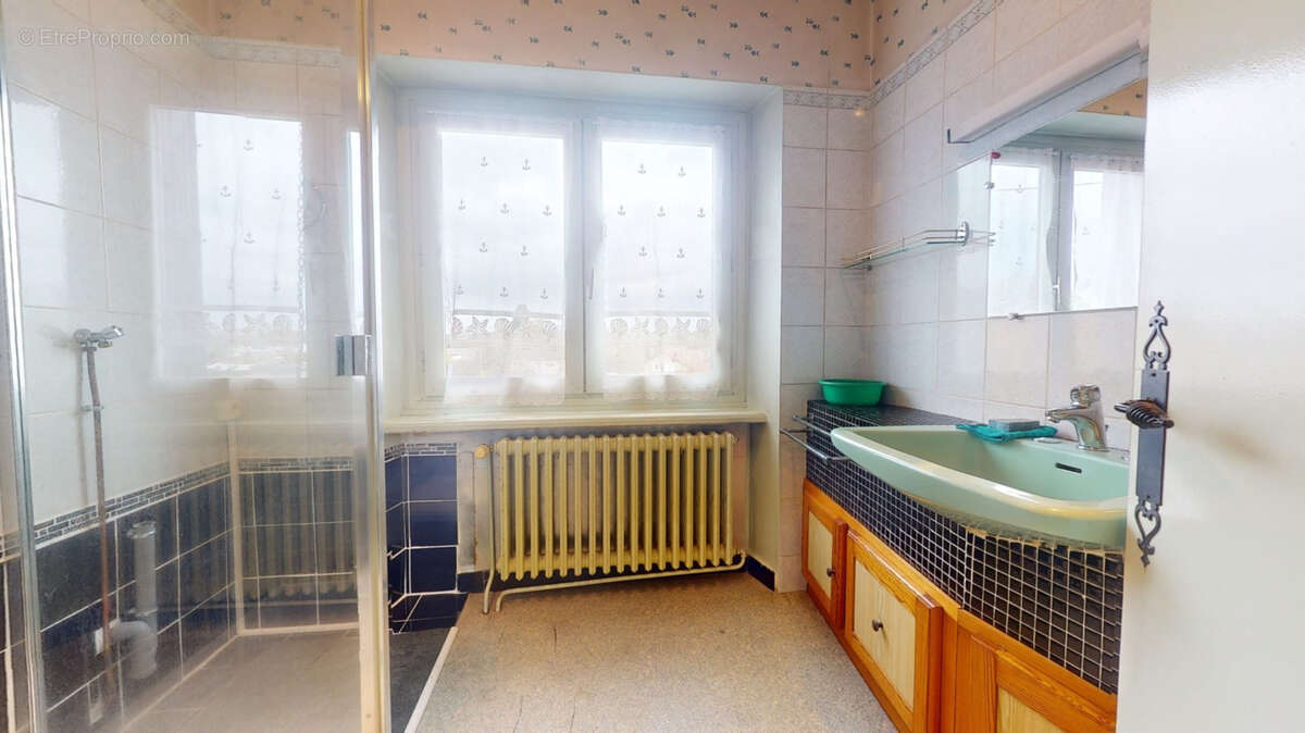 Maison à YSSINGEAUX