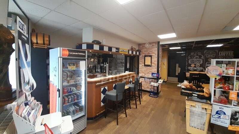 Commerce à LE HORPS