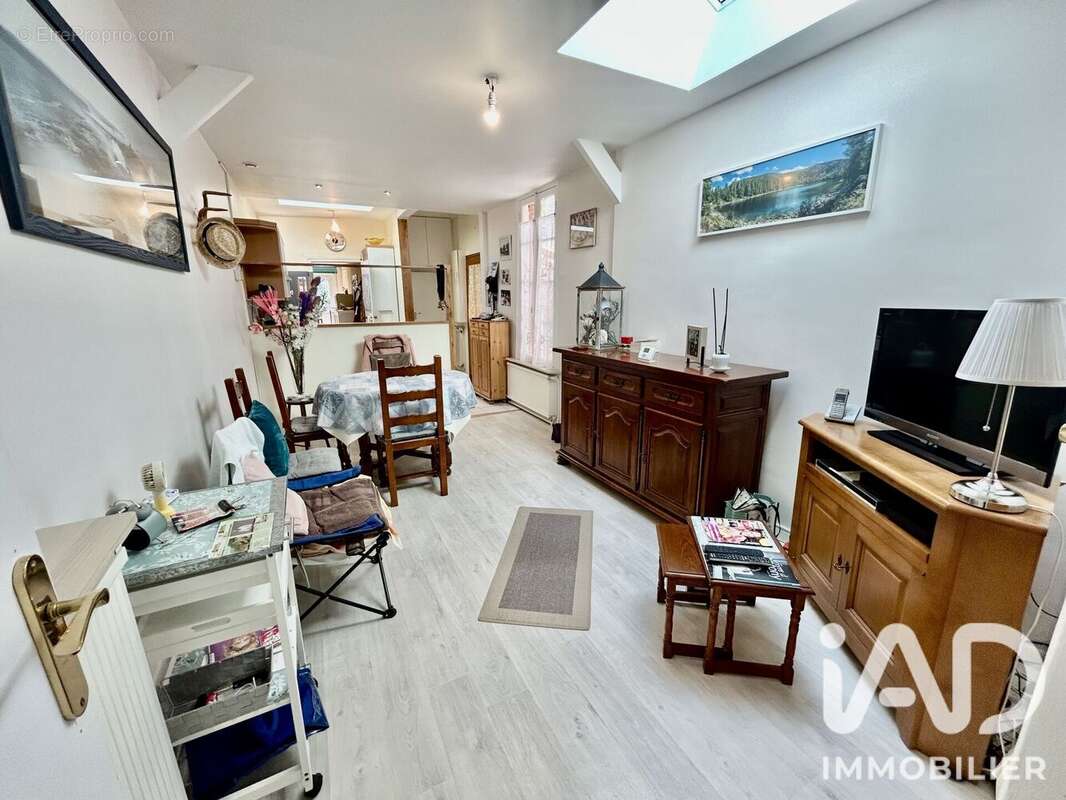 Maison 65 m² à Antony  - photo 2