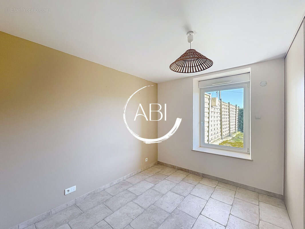 Maison à LA FERTE-MACE