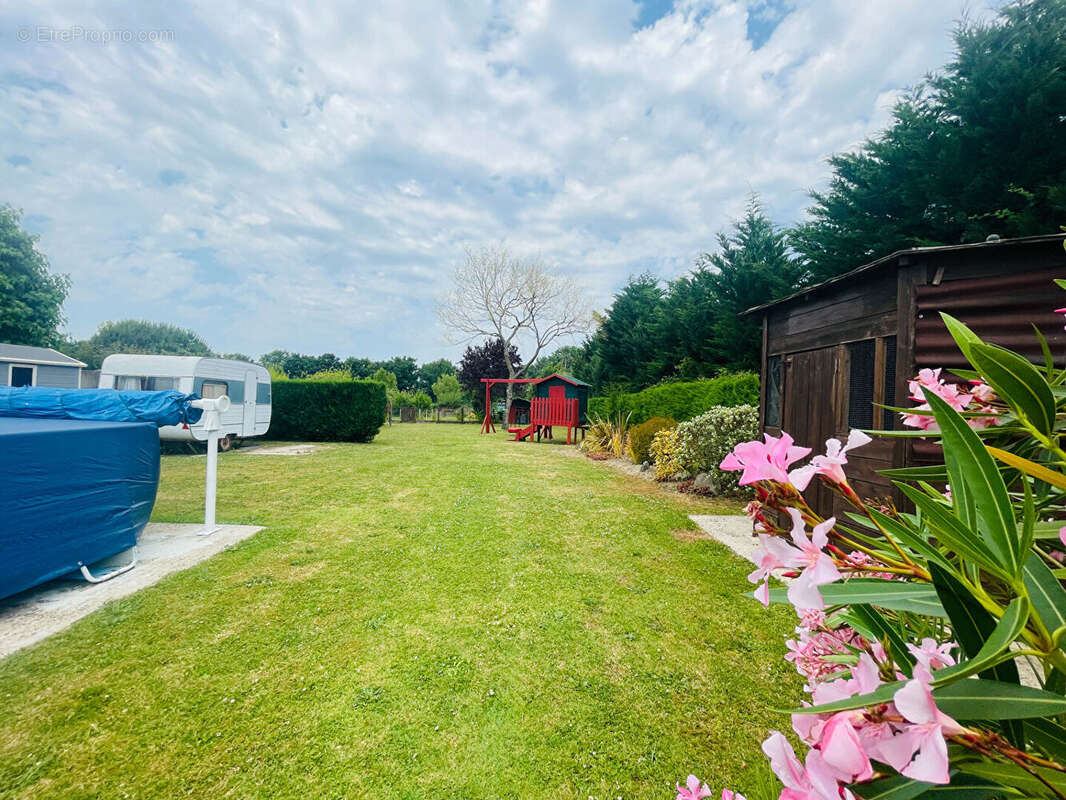 Maison à SAINT-JULIEN-DES-LANDES