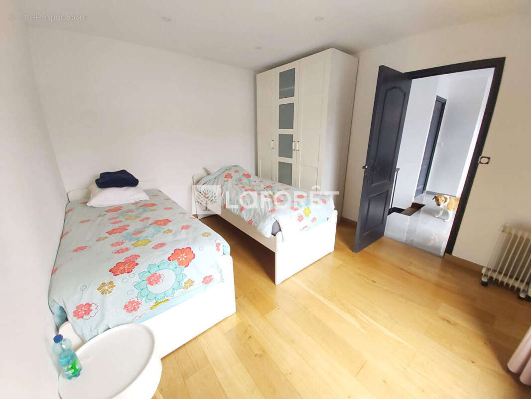 Appartement à LE RAINCY