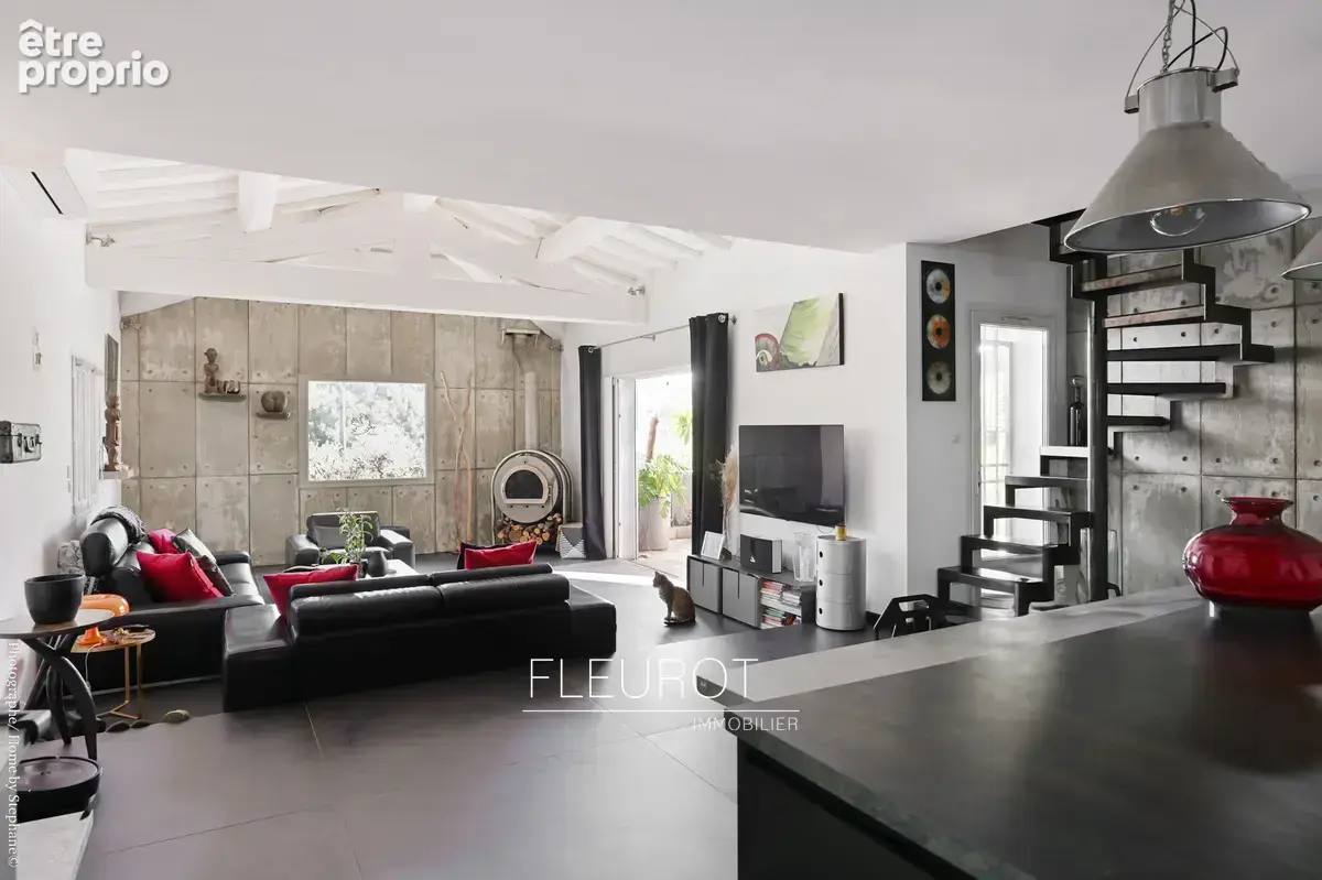 Maison 5 pièces 183 m² à vendre à Ceyreste (13600) - photo 7
