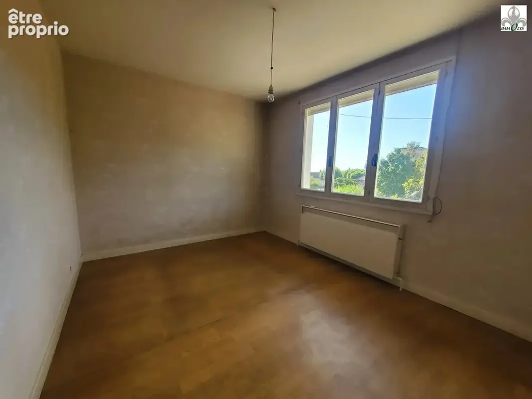 Maison à rénover - coeur de village - photo 11