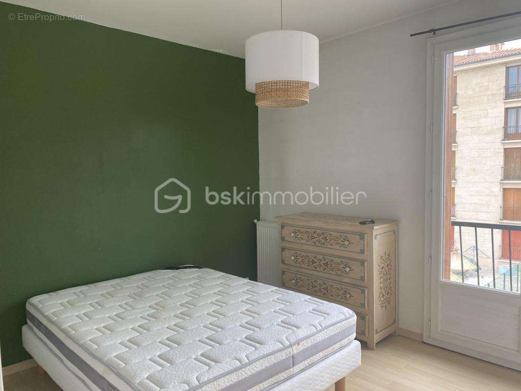 Appartement spacieux au cœur de la ville - photo 6
