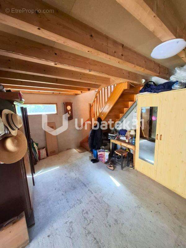 Maison à PEYREFITTE-SUR-L'HERS