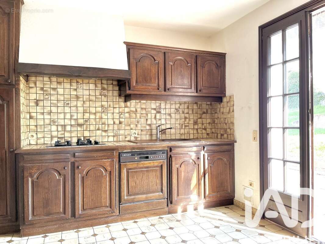 Photo 4 - Maison à SOURCIEUX-LES-MINES