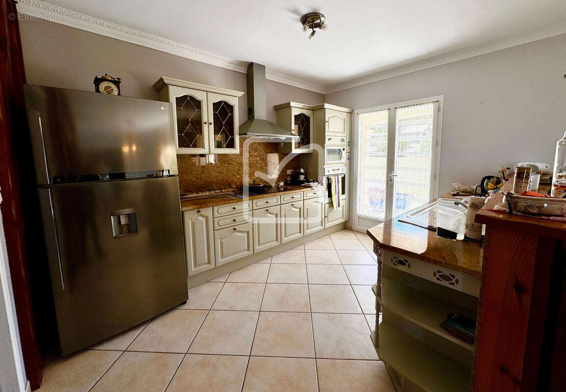 Spacieuse maison moderne avec une très belle vue - photo 3