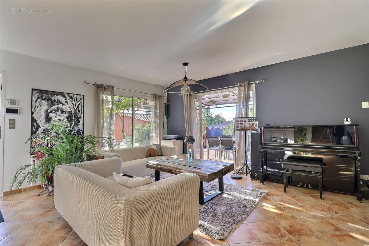 Maison à PRADES-LE-LEZ