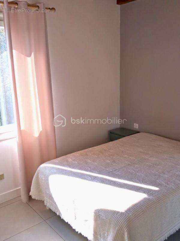 Maison avec une suite parentale, trois chambres et un sous-sol total - photo 8