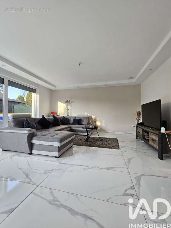 Photo 3 - Maison à HUSSIGNY-GODBRANGE