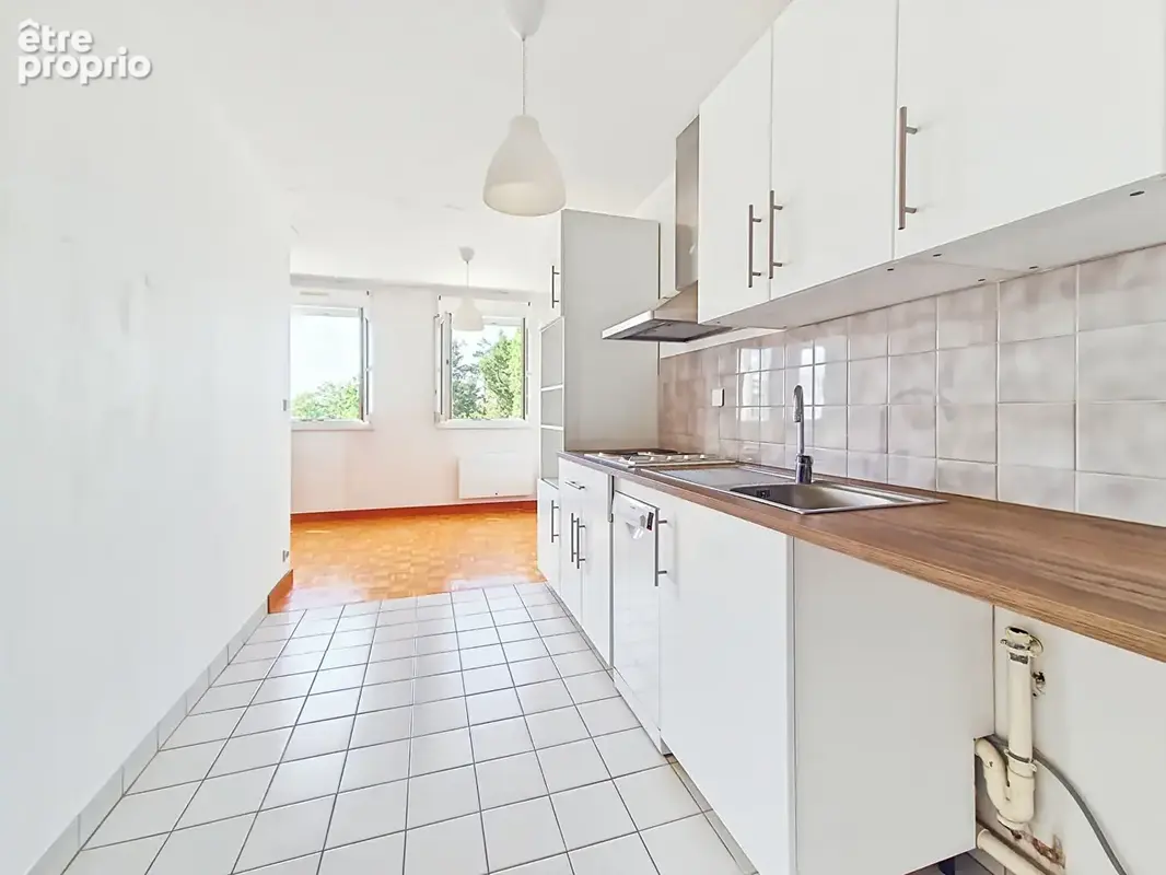 Appartement T3 de 67 m²  Quartier Lafayette - Rue de Létanduere - photo 5