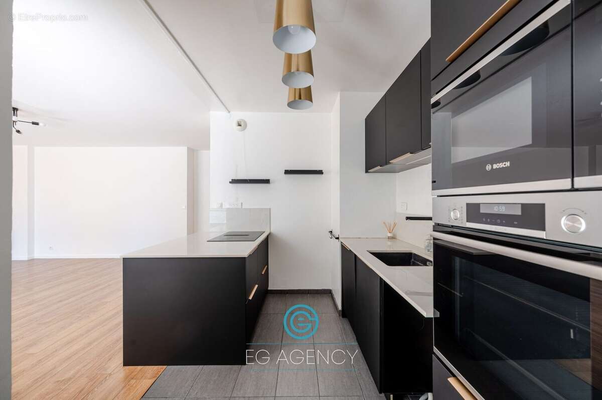 Appartement à MARSEILLE-8E