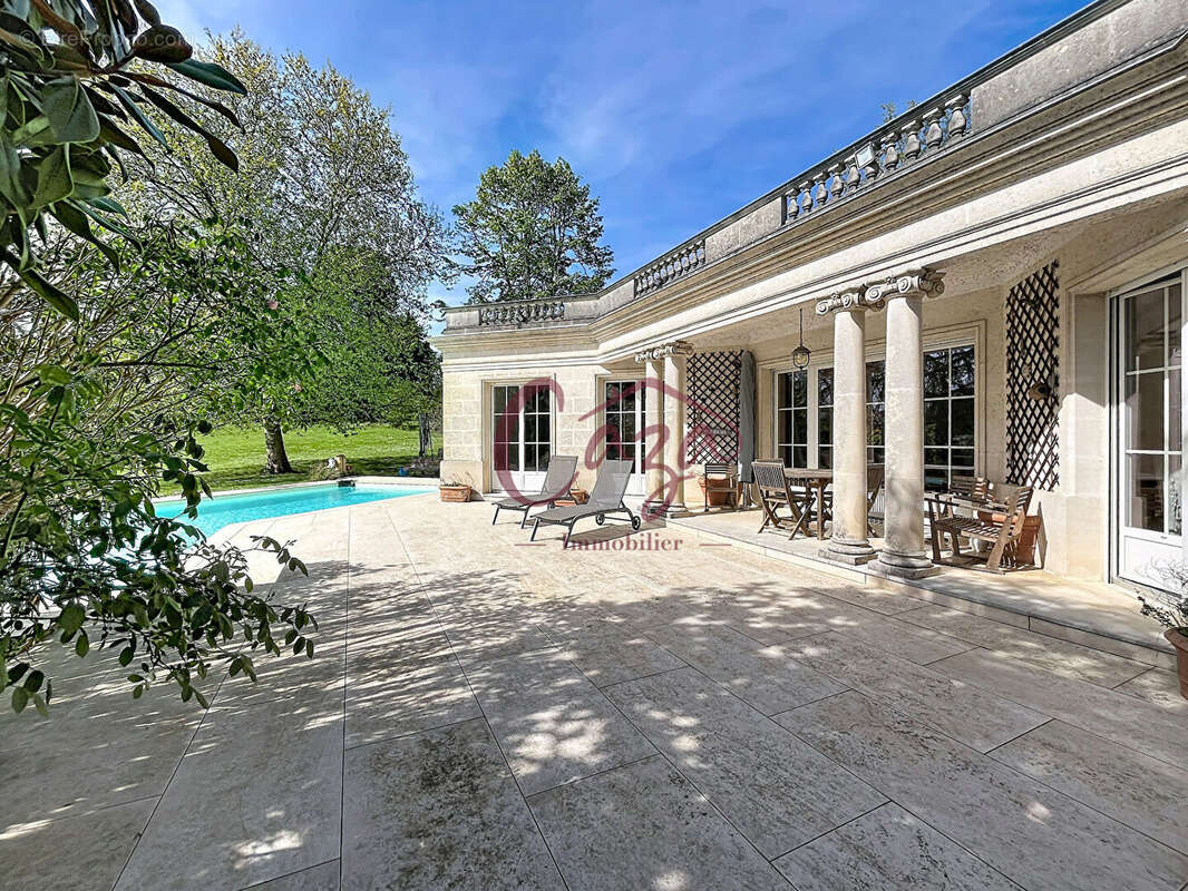 Maison à CARIGNAN-DE-BORDEAUX