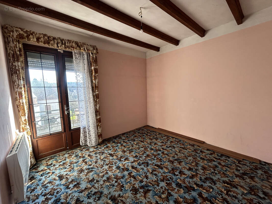 Maison à SACLAS