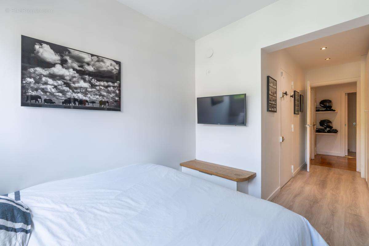Appartement à VILLE-D'AVRAY