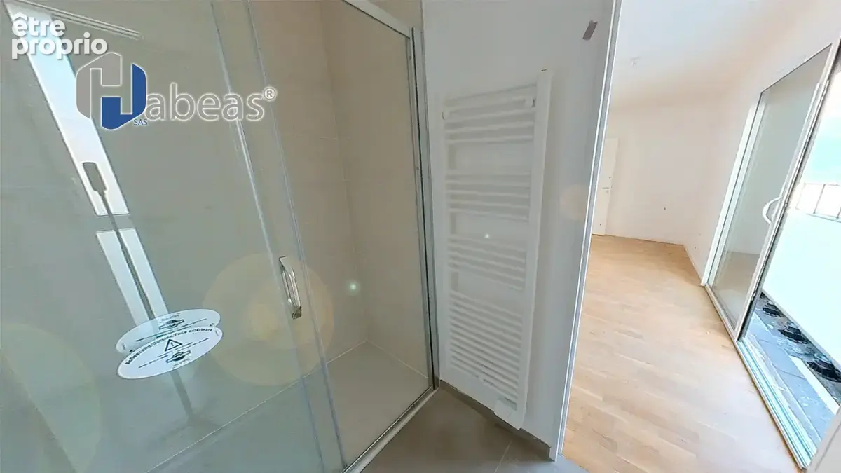 Attique d'Exception : T5 de 95.60 m² avec Terrasse Plein Ciel de 65.60m², Parkings  et cave - photo 8