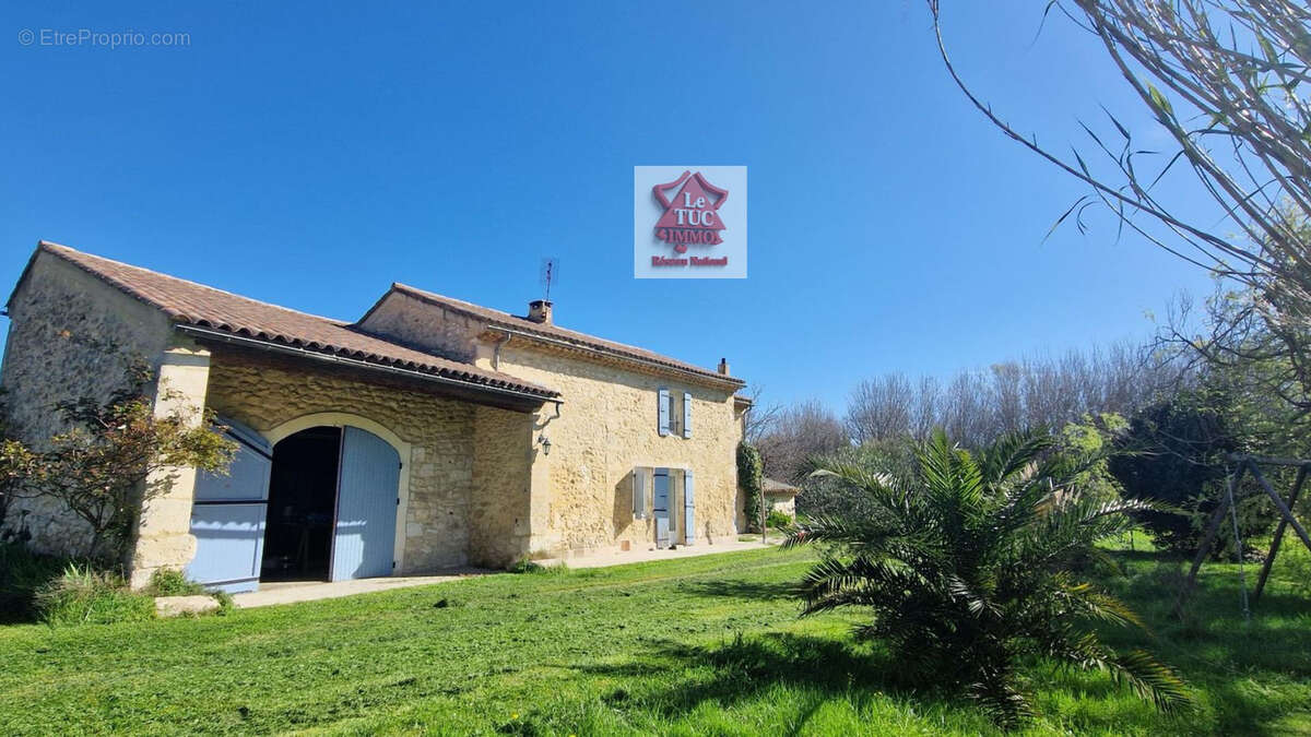 Maison à SAINT-PAUL-TROIS-CHATEAUX