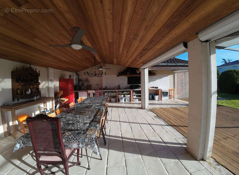 Maison à SAINT-MICHEL-EN-L'HERM