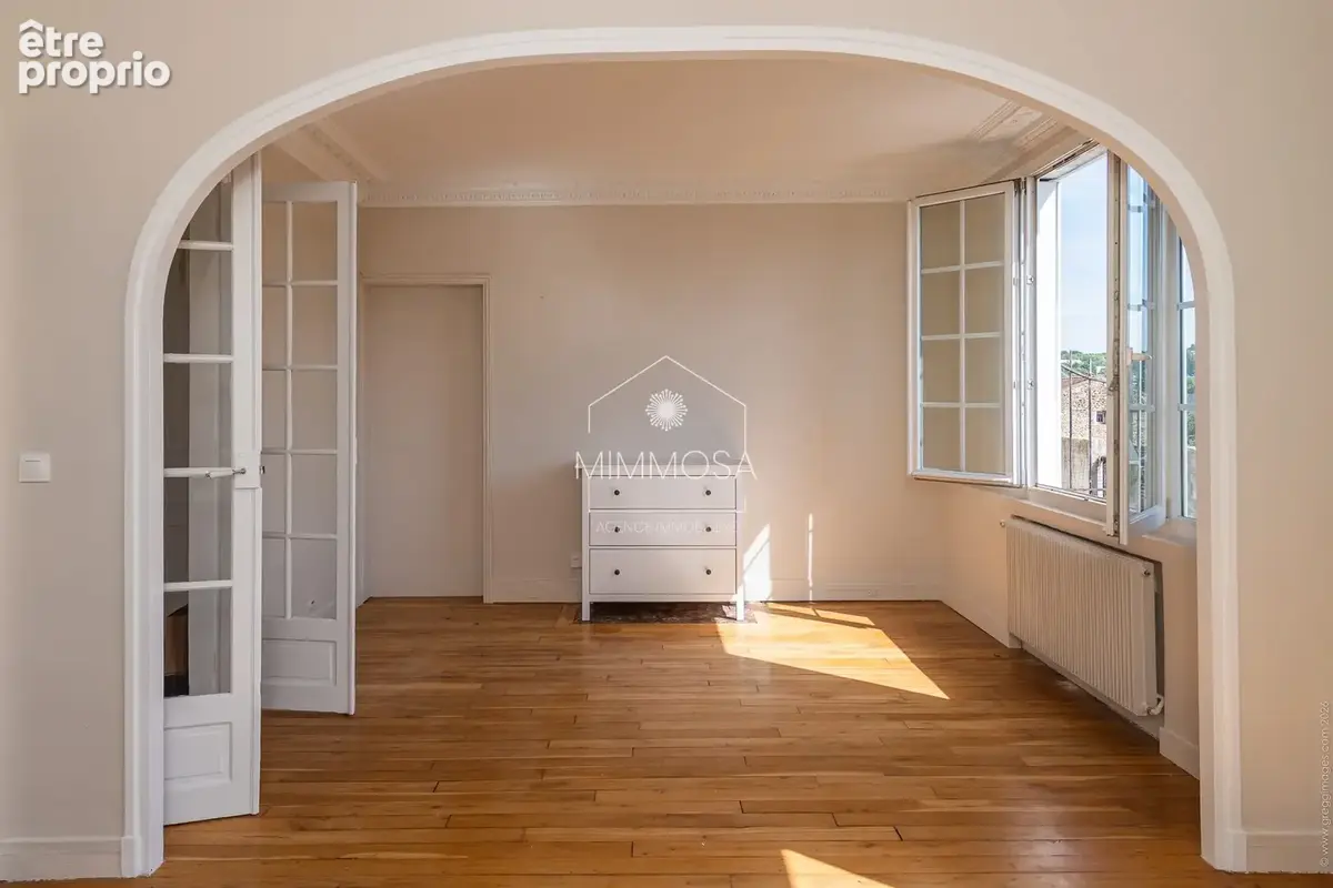Appartement 2 pièces 50 m² à vendre à Livry-Gargan (93190) - photo 2