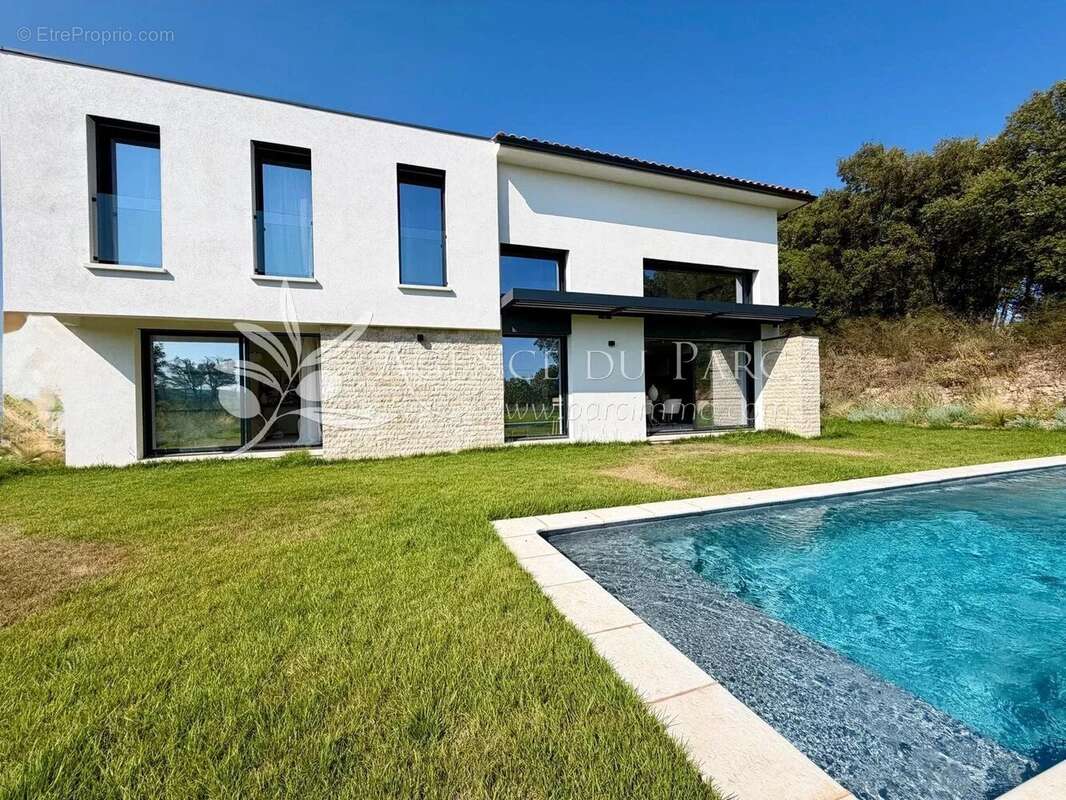 Domaine sécurisé villa au calme vue dégagée - photo 2