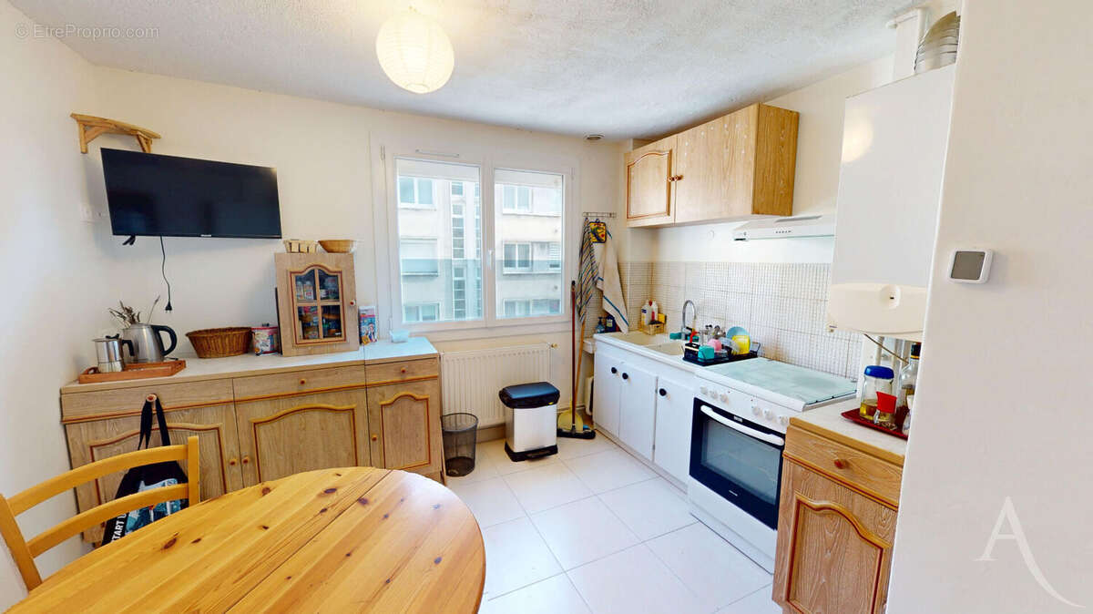 Appartement Montreuil 2-3 pièce(s) 44,84 m2 - photo 2