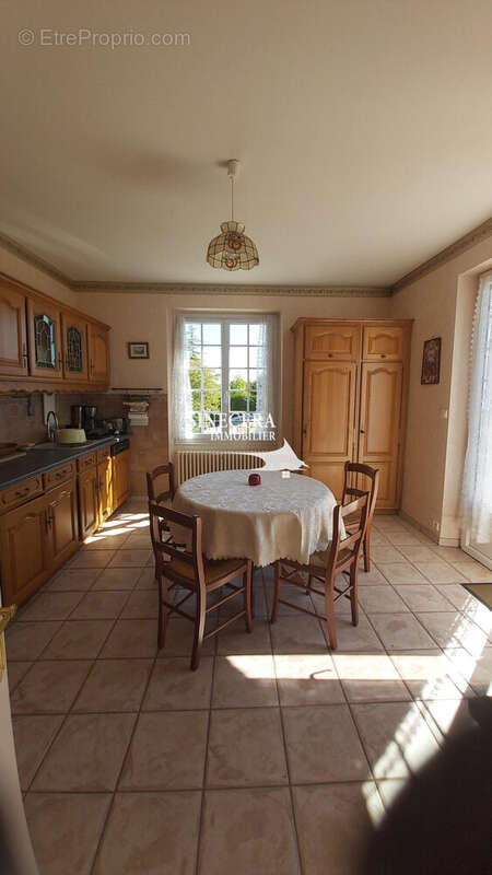 Maison à BOURDEILLES