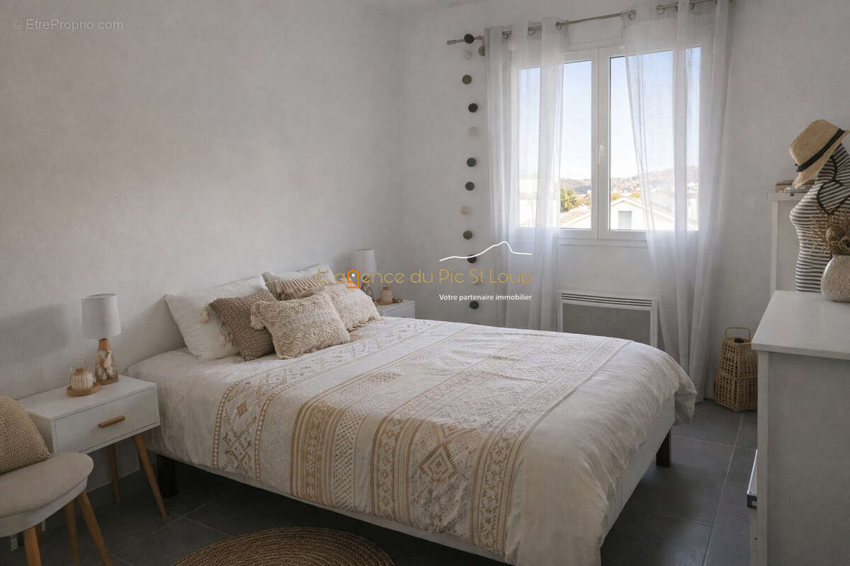 Maison à COURNONTERRAL